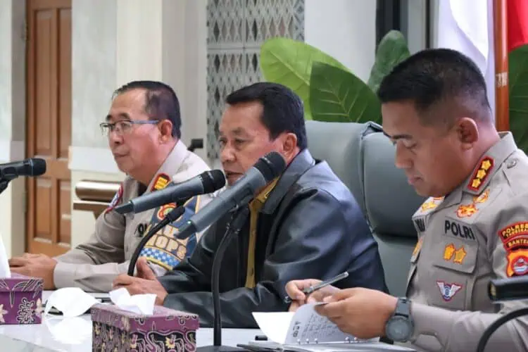 Pemkab Tangerang Stop Sementara Aktivitas Angkutan Tambang Tanah, Kebut Perbaikan Jalan
