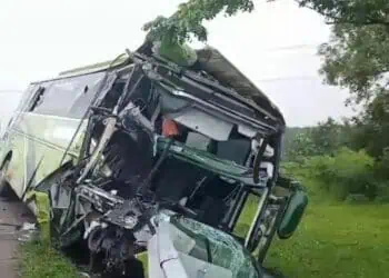 Sopir Bus Asal Mauk Tewas, Rombongan Wisata Kecelakaan di Tol Cipali