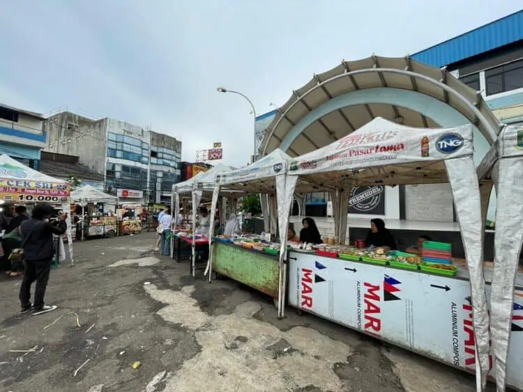 Awal Ramadan, Pemburu Takjil Pasar Anyar Tangerang Masih Sepi