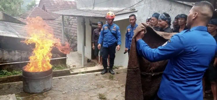 Warga Baduy Diajakan Penanggulangan Dini Kebakaran Lebak