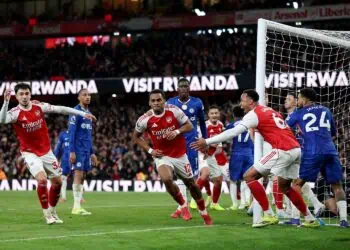 Arsenal Rajanya Sepak Pojok