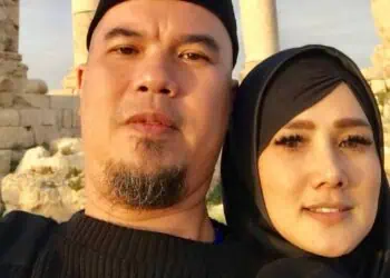 Mulan Jameela Jadi Sasaran Hoax, Ahmad Dhani Berikan Reaksi Keras