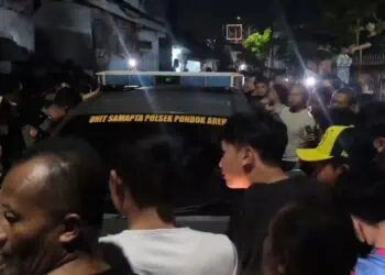 Dua Pelaku Ranmor Bawa Pistol Korek di Tangsel Berdarah-darah Dihajar Massa