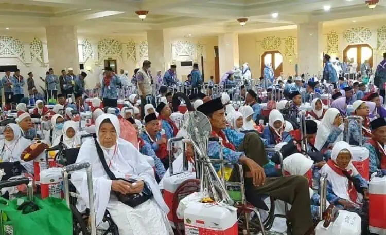 264 Jemaah Umrah asal Kabupaten Tangerang Dipastikan Pulang Sesuai Jadwal