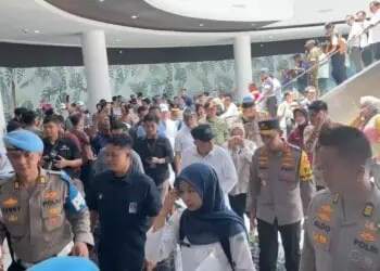 Kapolri Jenderal Listyo Sigit Prabowo, bersama sejumlah menteri meninjau Pelabuhan Merak, Kota Cilegon, dalam rangka mengecek kesiapan arus mudik lebaran 2026, Jumat (13/3/2026). (ISTIMEWA)