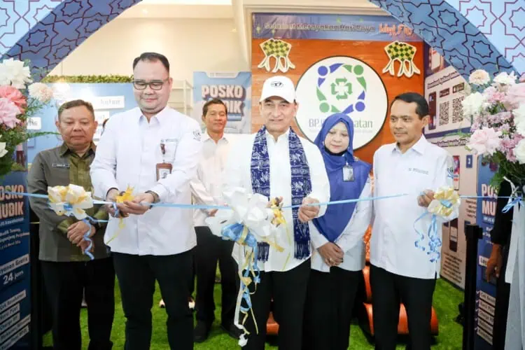 Wagub Banten Tinjau Posko BPJS di Merak, Pastikan Layanan Kesehatan Pemudik Siap