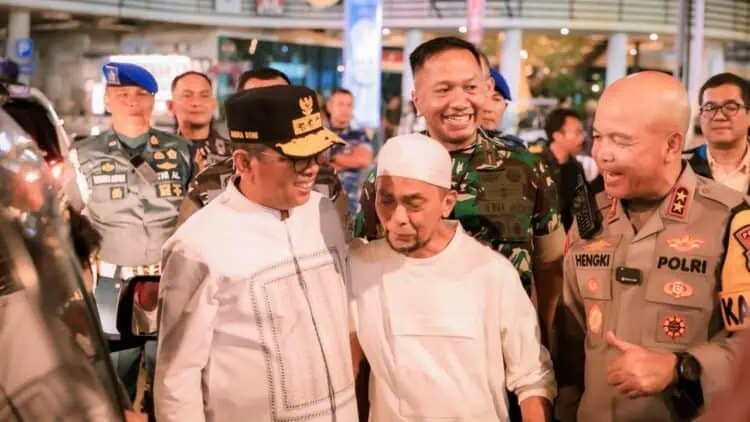 Jalur Penyeberangan Pelabuhan Merak Dipastikan Aman, Gubernur Andra Tinjau Lokasi