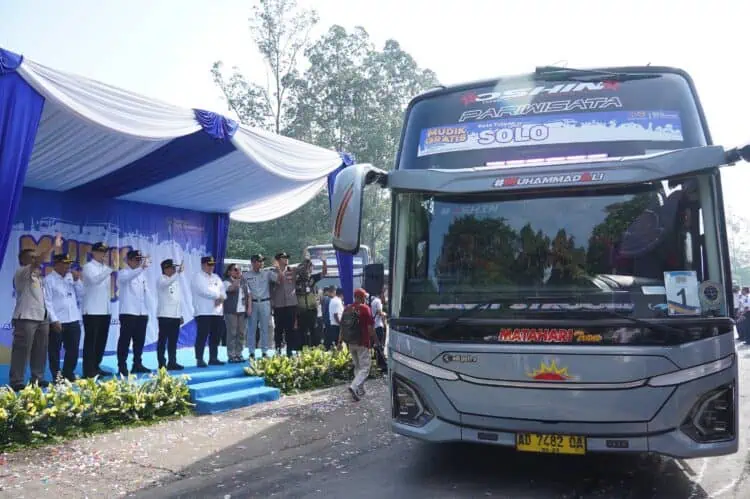 50 Bus Antar 1.860 Pemudik, Sachrudin: Selamat Berkumpul di Kampung Halaman
