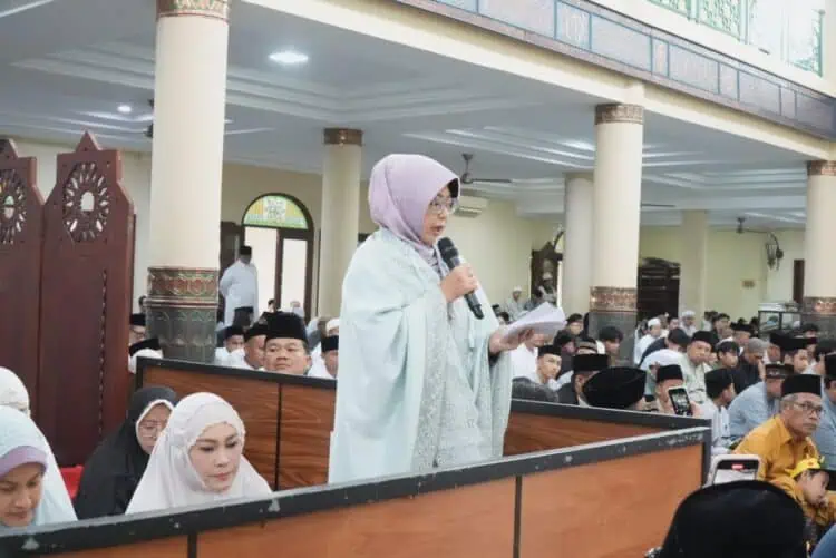 Bupati Dewi: Hari Raya Idulfitri Waktunya Memperbaharui Hati, Kembali ke Fitrah