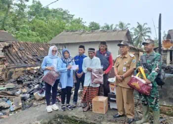 Rumah Warga Patia Ludes Terbakar, Dinsos Pandeglang Salurkan Bantuan Kedaruratan