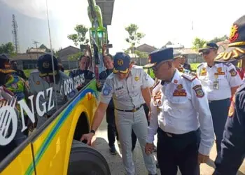 Dishub Tangsel Temukan Pelanggaran Administrasi Saat Ramp Check Bus Mudik Lebaran