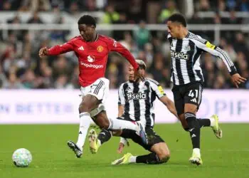 Manchester United Akhirnya Tumbang