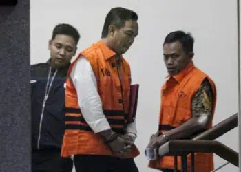 Bupati Cilacap Peras SKPD untuk THR