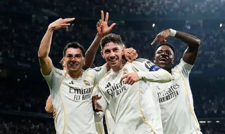 Hattrick Valverde Bawa Real Madrid Kalahkan Manchester City