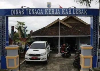 Distribusi Nasi Bungkus Dikebut Untuk Sahur-Buka Puasa Warga Terdampak Banjir di Kota Tangerang