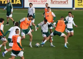 Bosnia-Herzegovina vs Italia, Hidup-Mati Azzurri