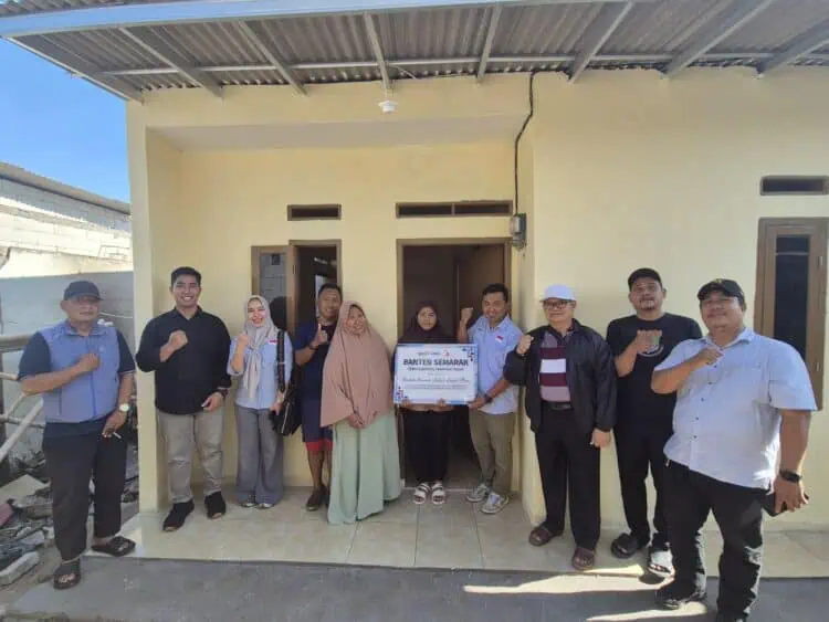 Moya Indonesia Bedah Rumah Yatim Piatu di Kecamatan Sepatan
