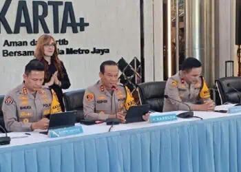 Polisi Temukan Helm Pelaku Terduga Penyiraman Air Keras ke Aktivis KontraS