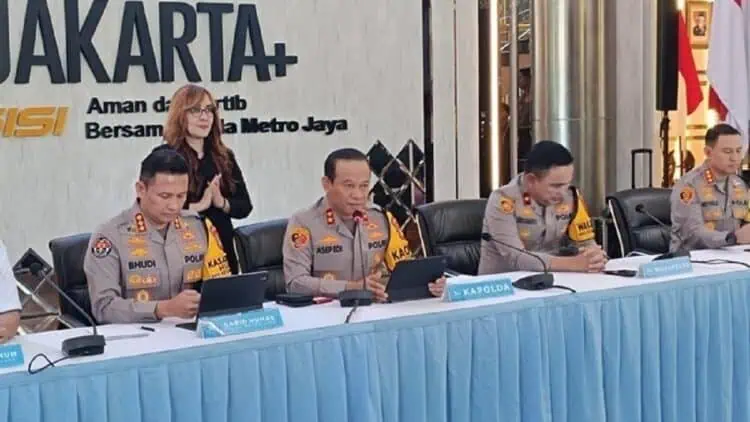 Polisi Temukan Helm Pelaku Terduga Penyiraman Air Keras ke Aktivis KontraS