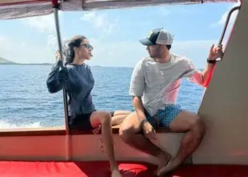 Liburan Bersama, Azizah Salsha Enggan Bercerita Tentang Hubungannya Dengan Nadif