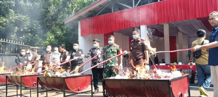 Ribuan Rokok Ilegal Dimusnahkan Kejari Kabupaten Tangerang