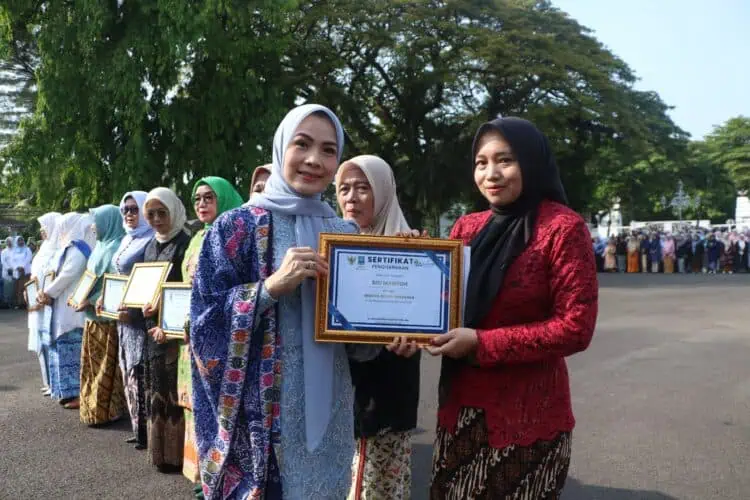 Peringati Hari Kartini, Bupati Serang Ajak Perempuan Berkontribusi Dalam Pembangunan