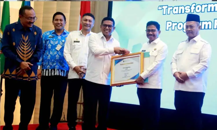 Pemkot Tangerang Raih Dua Penghargaan Program Bangga Kencana Tingkat Provinsi Banten