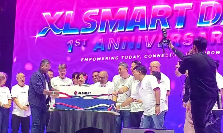 Rayakan Tahun Perdana, XLSMART Catat Pertumbuhan 23 Persen dan Perluas Jaringan 5G