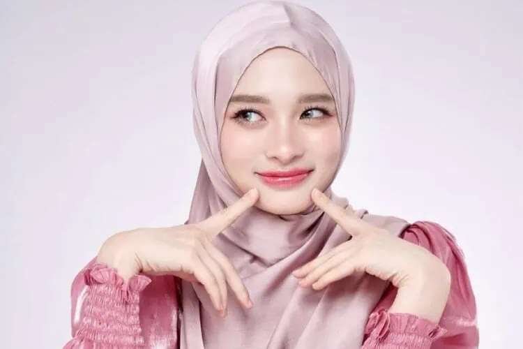Inara Rusli Ganti Nama Panggilan hingga Tanda Tangan, Begini Penjelasannya