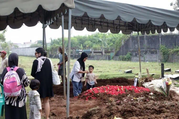 Korban Tewas Tabrakan KA Jadi 16 Orang, 91 Terluka