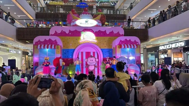 Baba Lili Tata Summer Sugarland Ramaikan Akhir Pekan di Mal Ciputra Tangerang