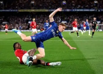Manchester United Pede Finis di Empat Besar