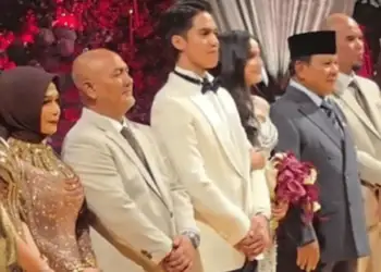 Presiden Prabowo Hadiri Resepsi Pernikahan El Rumi dengan Syifa Hadju