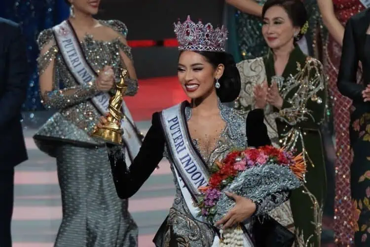Agnes Rahajeng, Perwakilan Provinsi Banten Raih Mahkota Putri Indonesia