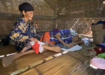 Kisah Saminah di Lebak: Rawat Suami Stroke di Hunian Tak Layak, Bantuan Terputus