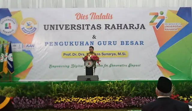 Rayakan Dies Natalis ke-27, Rektor Universitas Raharja Tangerang Dikukuhkan sebagai Guru Besar