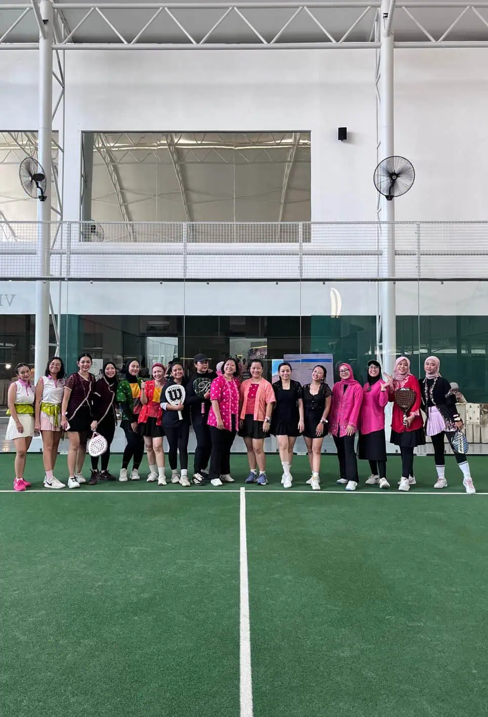 Rayakan Semangat Perempuan, Hotel Santika Premiere Bintaro Hadirkan “Her Serve – Kartini Mini Padel Tournament”