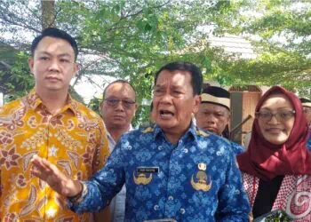 Bupati Tangerang Gagas Perbaikan Jalan Rusak Menuju 7 Pabrik