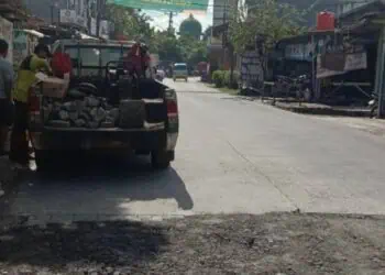 Dikeluhkan Masyarakat, Kerusakan Jalan Raya Kutabumi-Periuk Diperbaiki