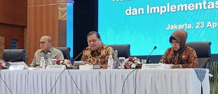 Ekonomi Kencang, Rupiah Tertekan