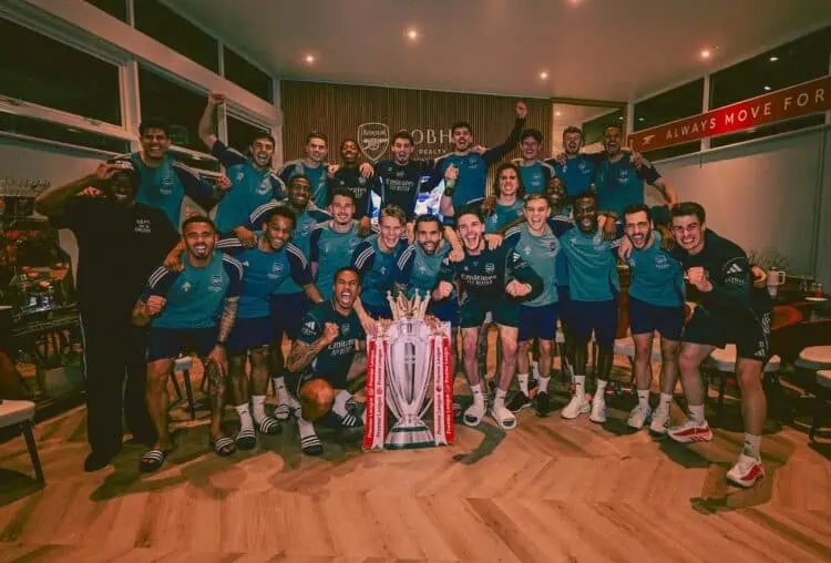 Kutukan 22 Tahun Berakhir, Arsenal Juara Liga Inggris
