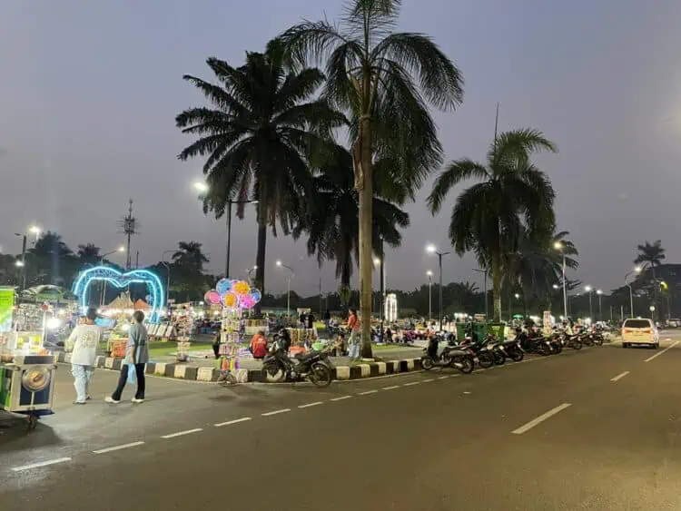 Parkir Liar Taman Elektrik Kota Tangerang Dikeluhkan, Pemkot Didorong Lakukan Operasi Gabungan