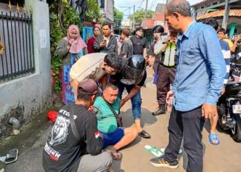 Asyik Gendong Cucu, Nenek di Pondok Aren Tiba-tiba Ditusuk Tetangga