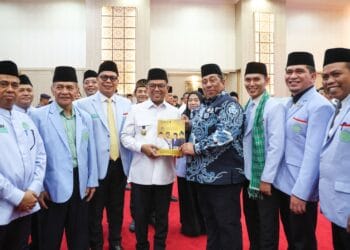 Lantik Pengurus BKPRMI Banten, Andra Soni Tekankan Masjid Sebagai Laboratorium Nasionalisme