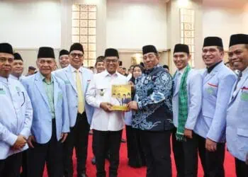 Lantik Pengurus BKPRMI Banten, Andra Soni Tekankan Masjid Sebagai Laboratorium Nasionalisme