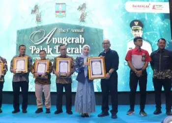 Beri Penghargaan Wajib Pajak, Bupati Serang Paparkan Realisasi Pencapaian