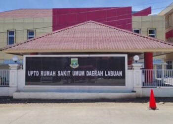 Gedung RSUD Labuan tampak depan. (ISTIMEWA)