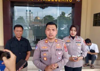 Kasat Lantas Polres Pandeglang, AKP Senna Indiarto Rajasa Putra, menyampaikan keterangan. (ISTIMEWA)