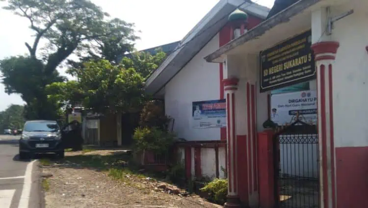 Orang Tua Korban Laka SDN Sukaratu 5 Pandeglang Desak Pelaku Diproses Hukum