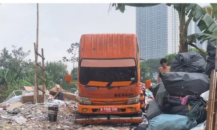 Lapak Sampah di Kunciran Diprotes Warga, Pengelola Klaim Sudah Berizin